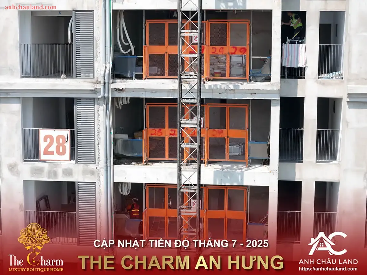 Tien do du an The Charm Thang 7 2025
